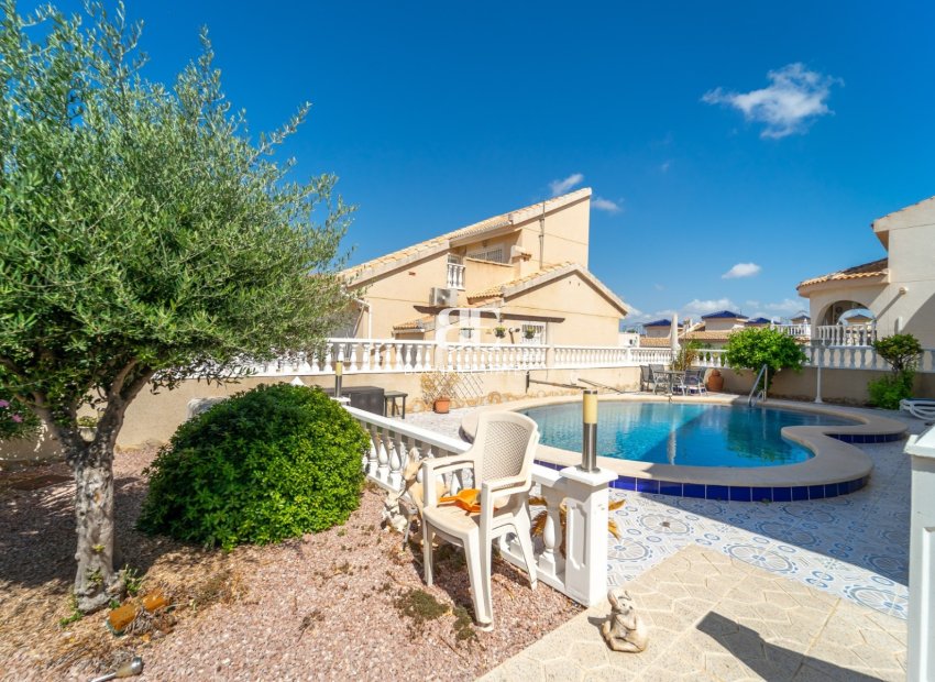 Resale - Villa -
Rojales - Benimar