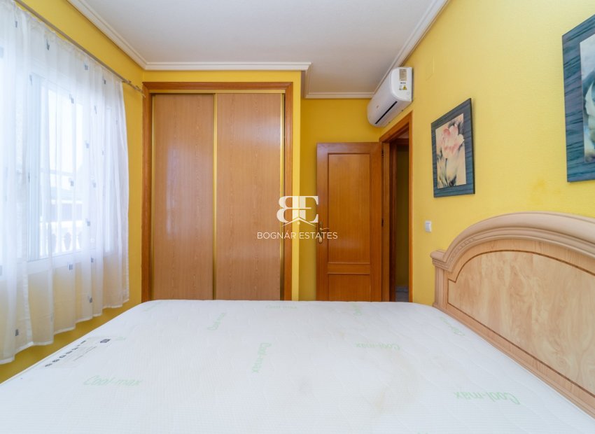 Resale - Villa -
Rojales - Benimar