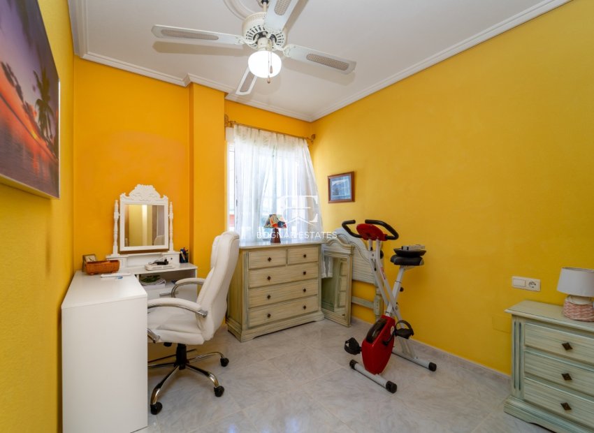 Resale - Villa -
Rojales - Benimar