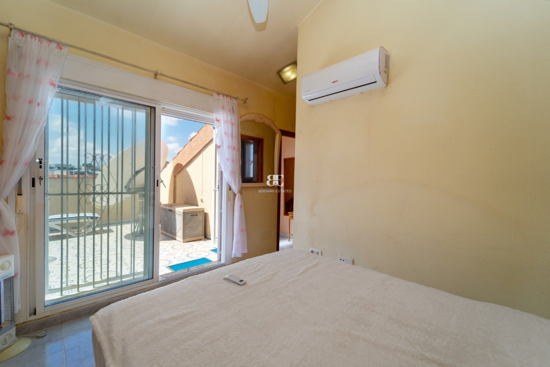 Resale - Villa -
Rojales - Benimar