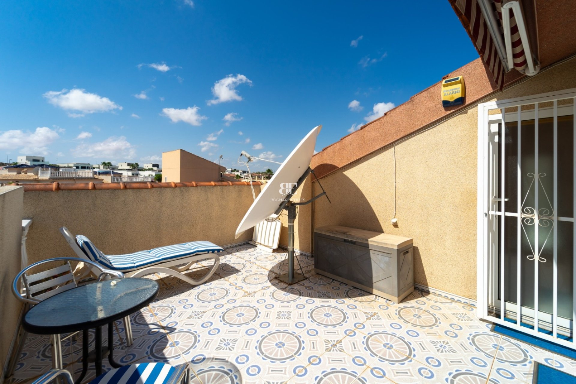 Resale - Villa -
Rojales - Benimar
