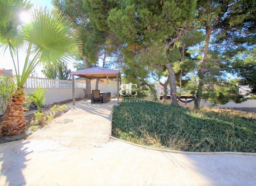 Resale - Villa -
Rojales - Ciudad Quesada