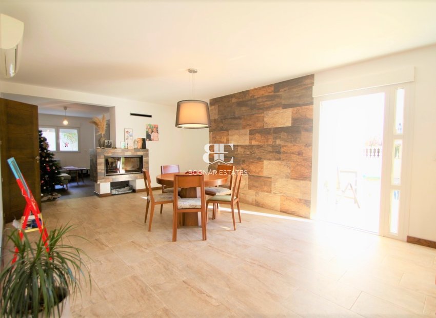 Resale - Villa -
Rojales - Ciudad Quesada