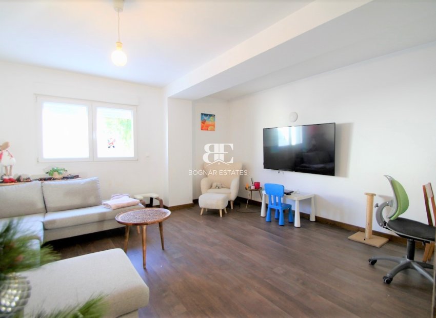 Resale - Villa -
Rojales - Ciudad Quesada