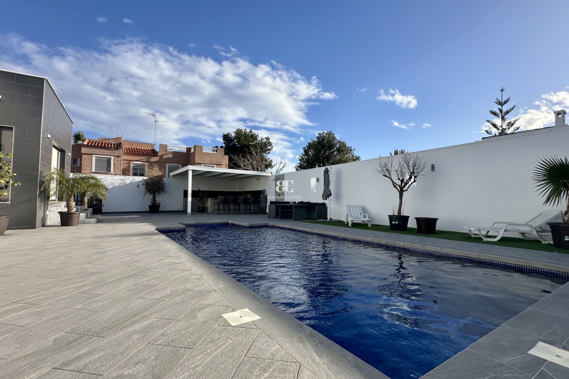 Resale - Villa -
Rojales - Ciudad Quesada