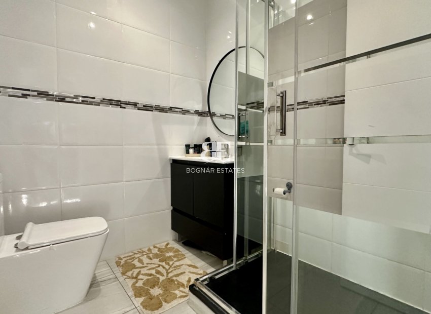 Resale - Villa -
Rojales - Ciudad Quesada