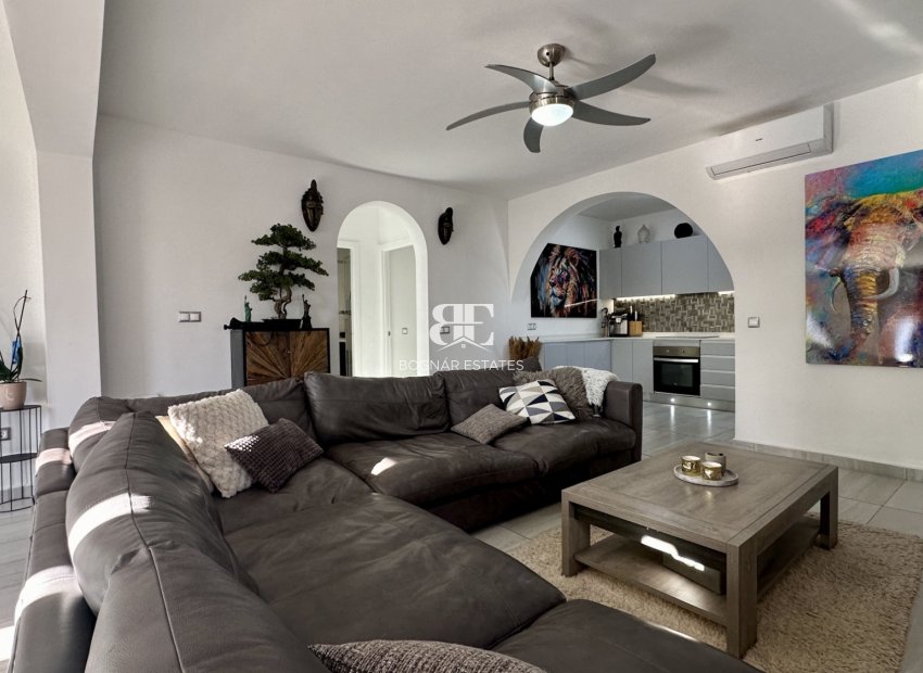 Resale - Villa -
Rojales - Ciudad Quesada