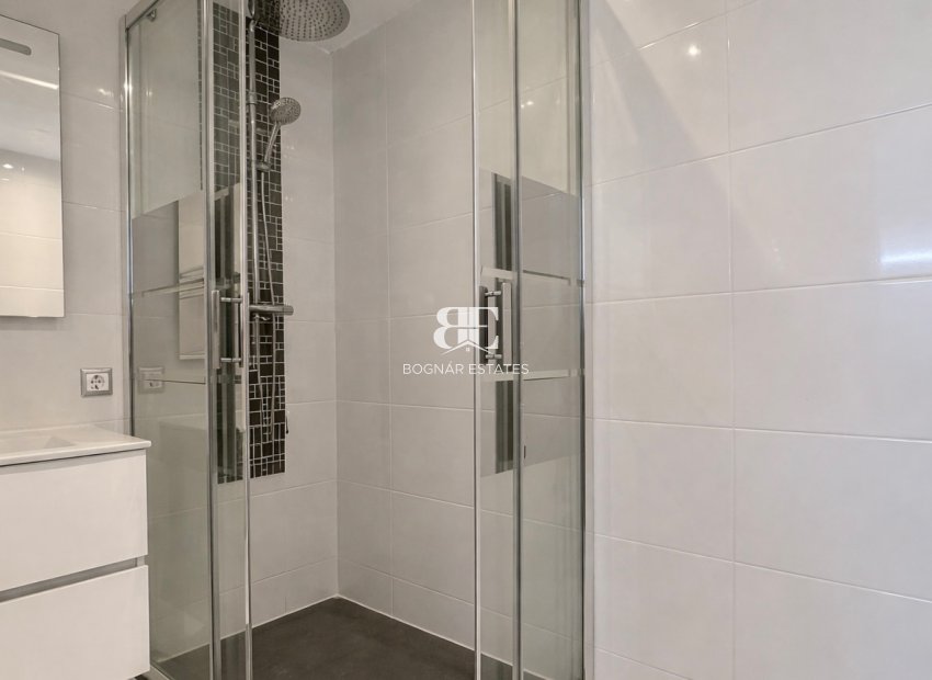 Resale - Villa -
Rojales - Ciudad Quesada