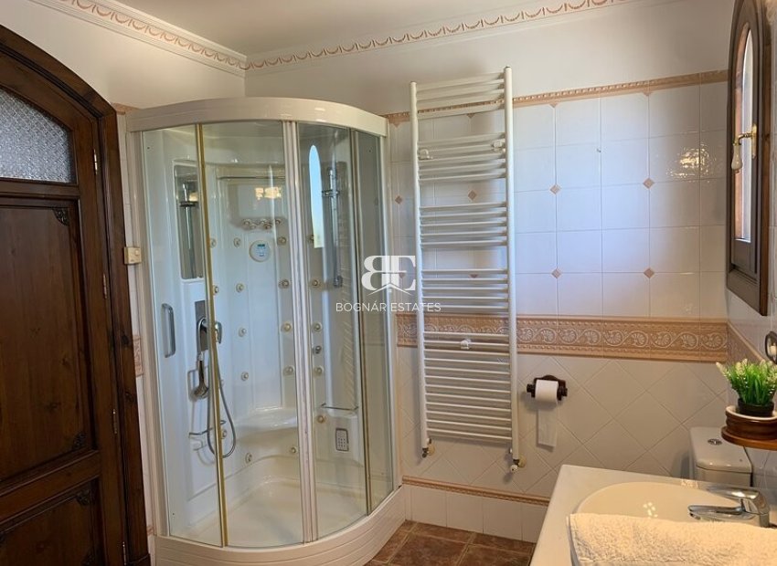 Resale - Villa -
Rojales - Ciudad Quesada