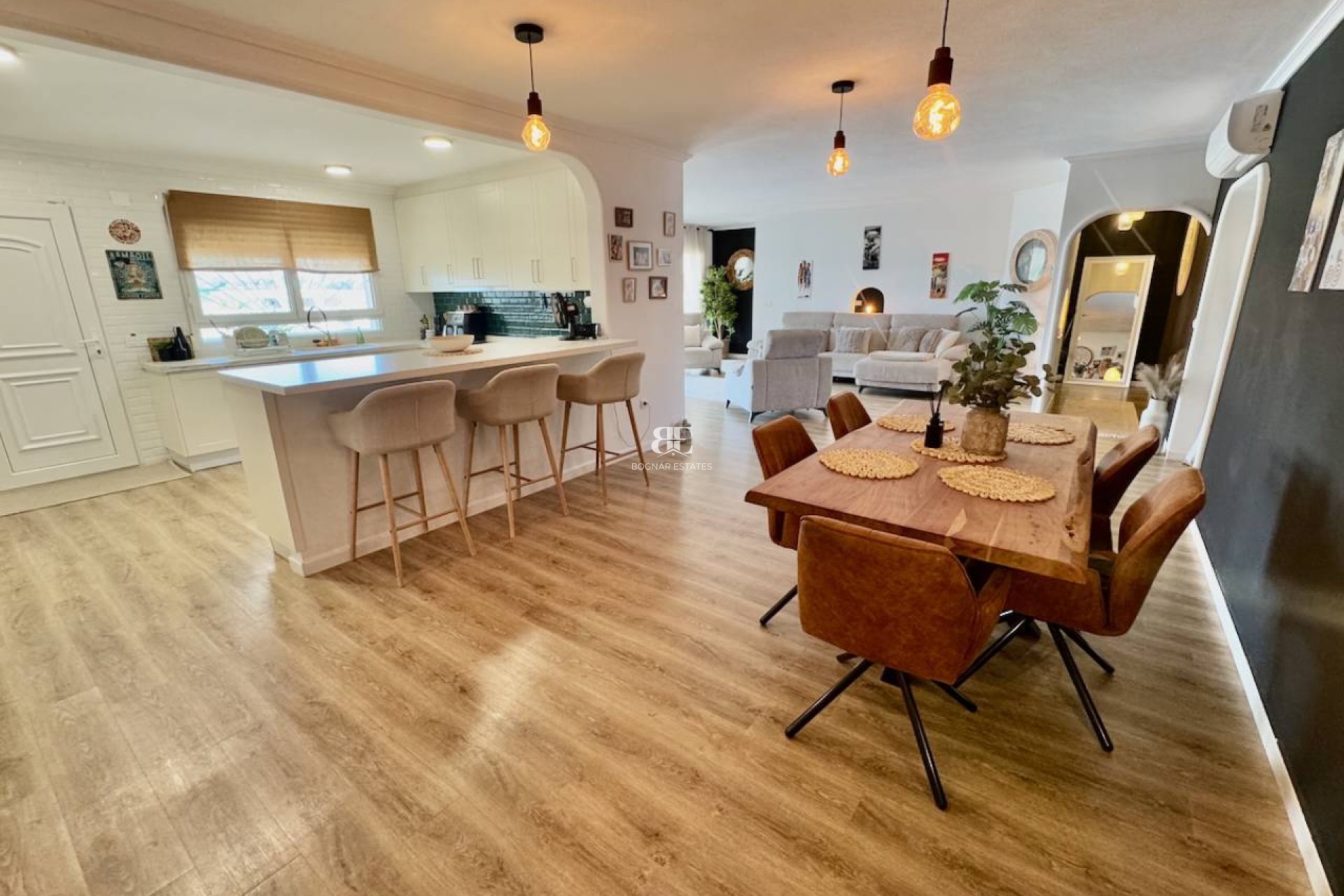 Resale - Villa -
Rojales - Ciudad Quesada
