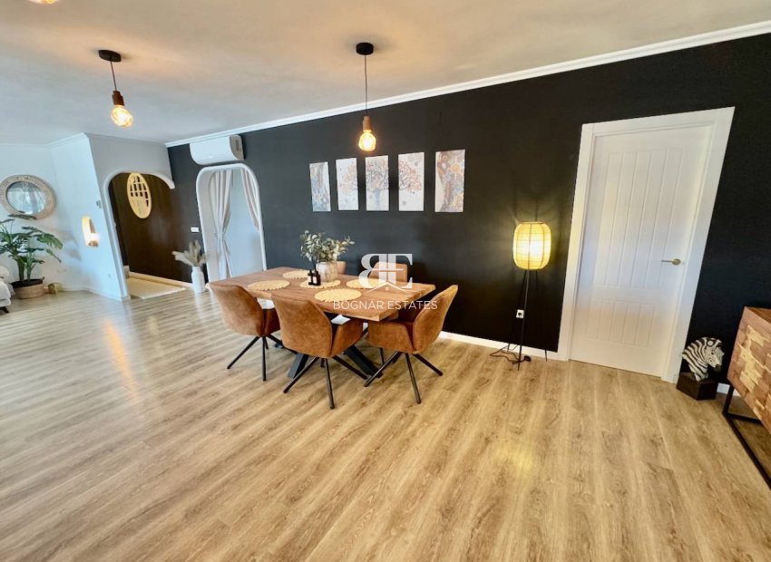 Resale - Villa -
Rojales - Ciudad Quesada