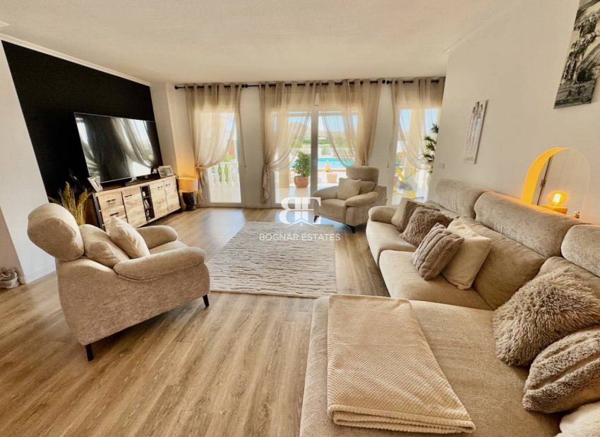 Resale - Villa -
Rojales - Ciudad Quesada