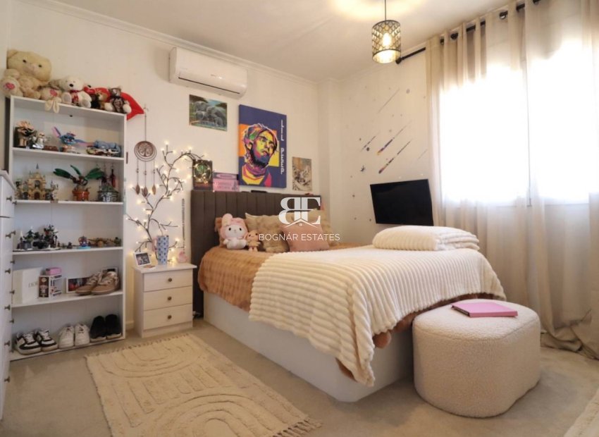 Resale - Villa -
Rojales - Ciudad Quesada