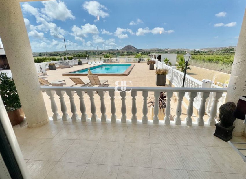 Resale - Villa -
Rojales - Ciudad Quesada