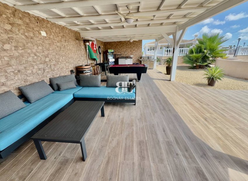 Resale - Villa -
Rojales - Ciudad Quesada