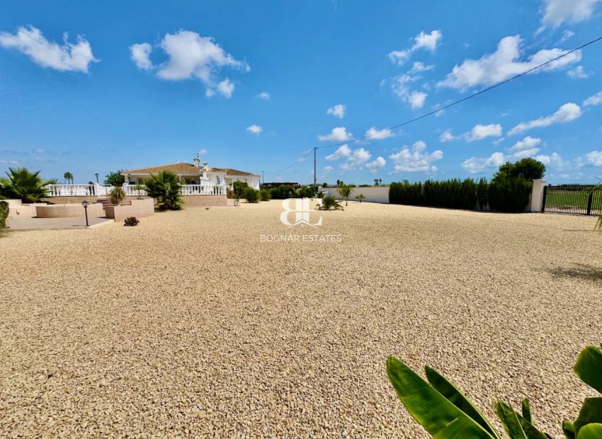 Resale - Villa -
Rojales - Ciudad Quesada