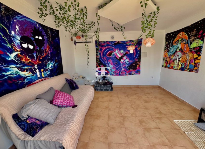 Resale - Villa -
Rojales - Ciudad Quesada