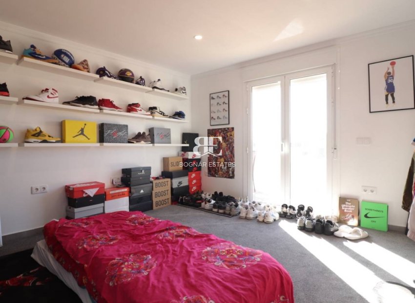 Resale - Villa -
Rojales - Ciudad Quesada