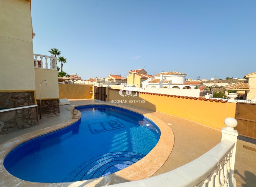 Resale - Villa -
Rojales - Ciudad Quesada