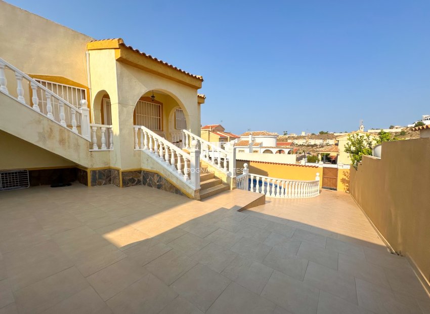 Resale - Villa -
Rojales - Ciudad Quesada