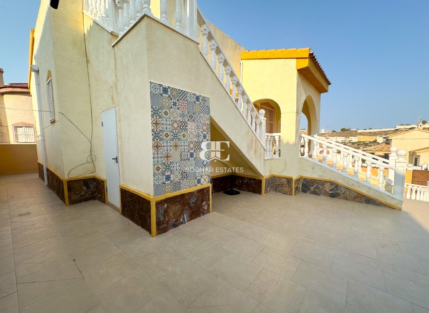Resale - Villa -
Rojales - Ciudad Quesada
