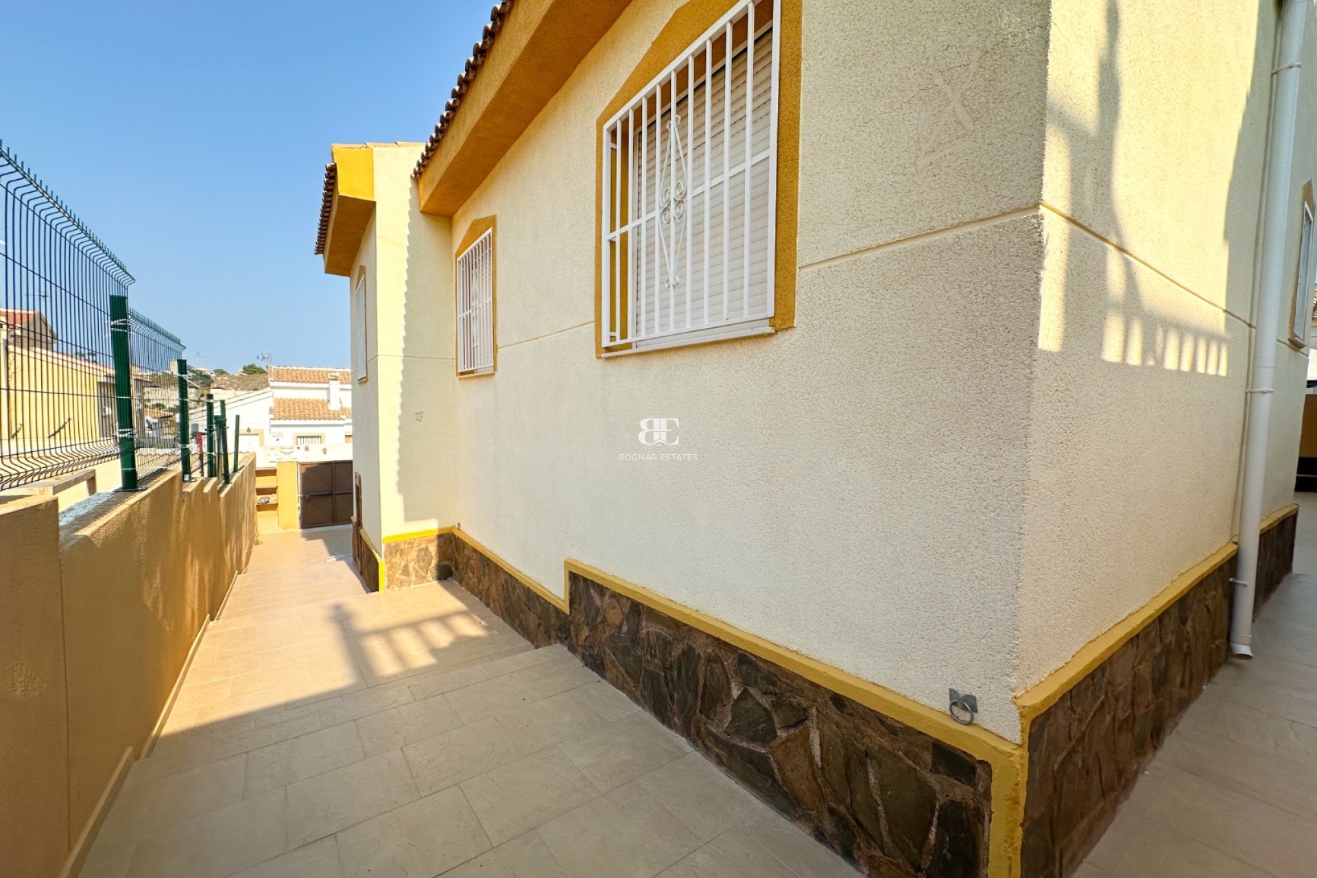 Resale - Villa -
Rojales - Ciudad Quesada