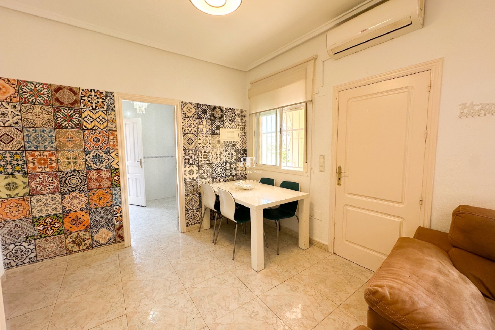 Resale - Villa -
Rojales - Ciudad Quesada