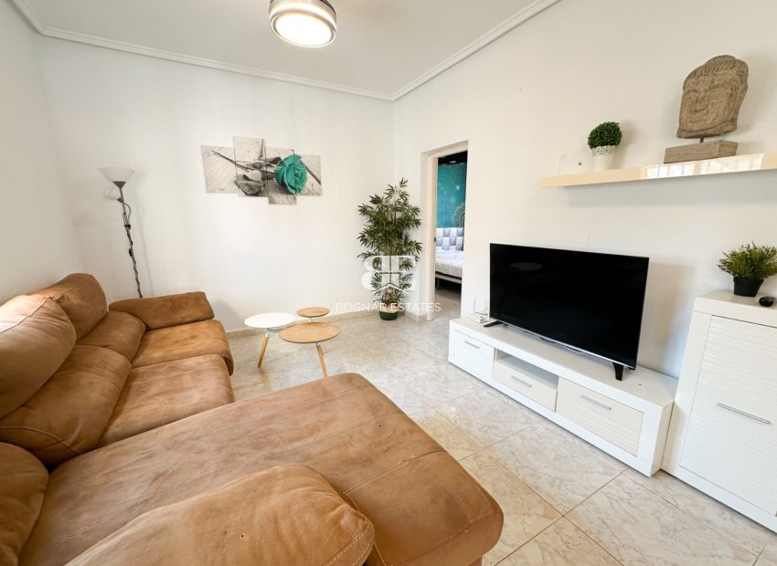 Resale - Villa -
Rojales - Ciudad Quesada