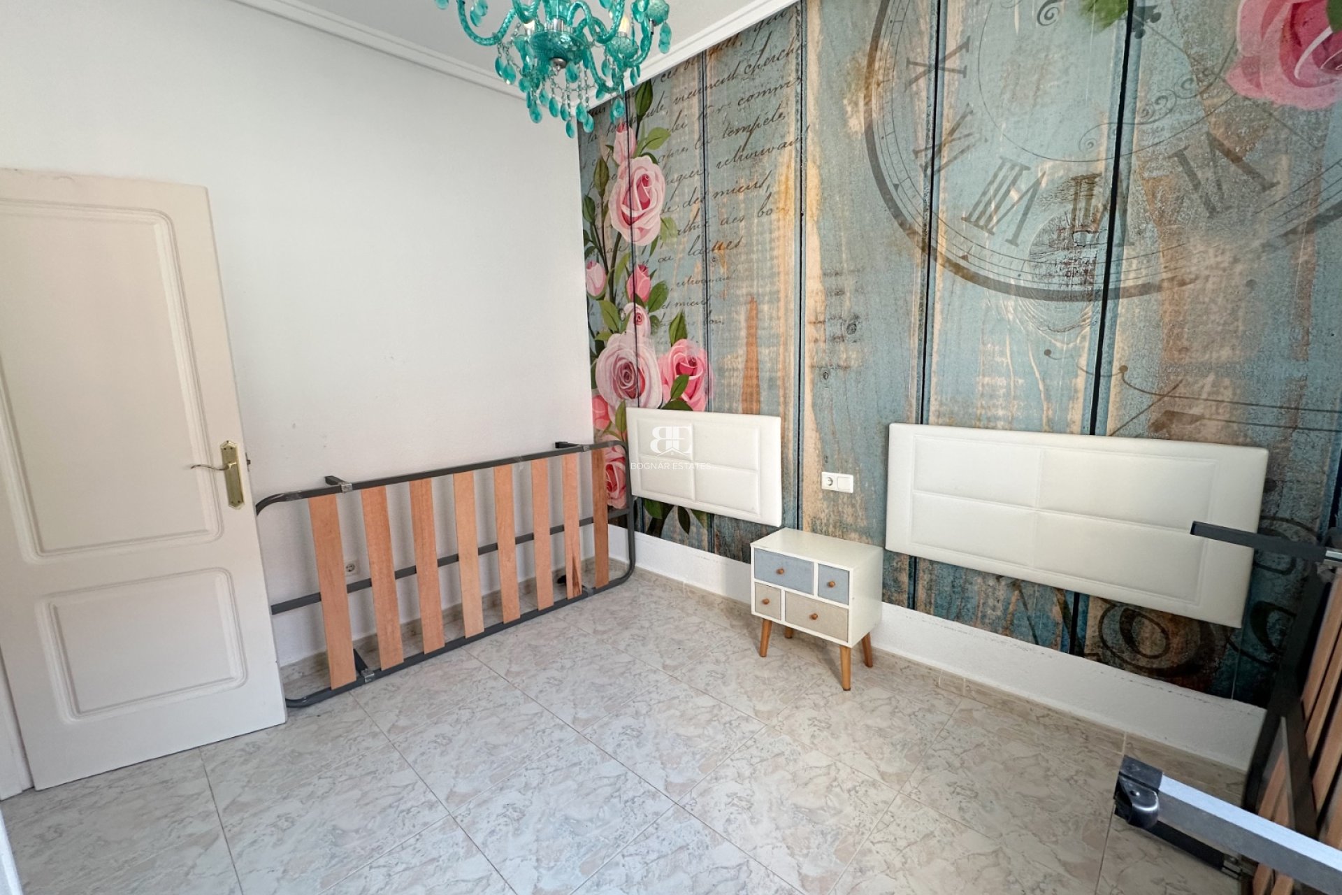 Resale - Villa -
Rojales - Ciudad Quesada