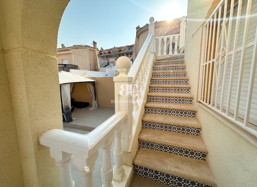 Resale - Villa -
Rojales - Ciudad Quesada