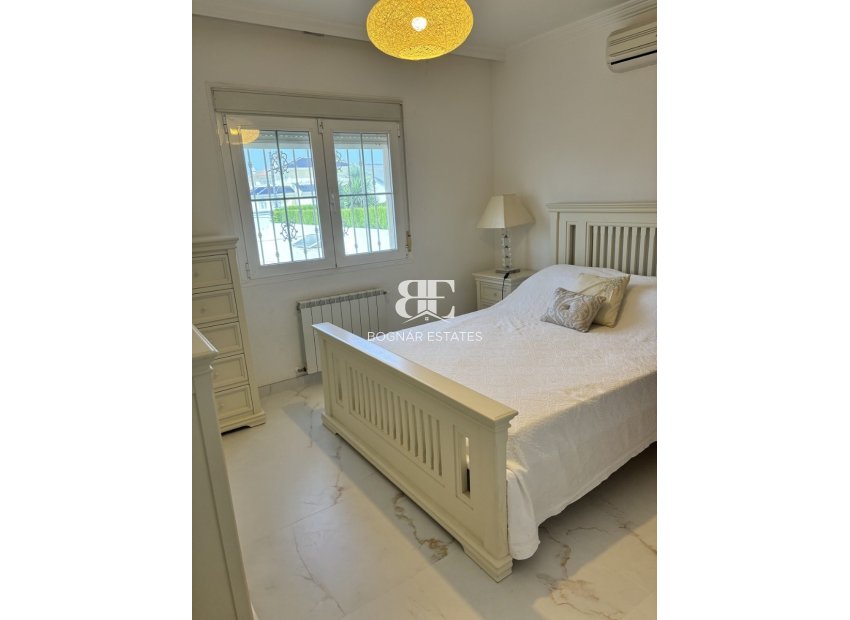 Resale - Villa -
Rojales - Doña Pepa