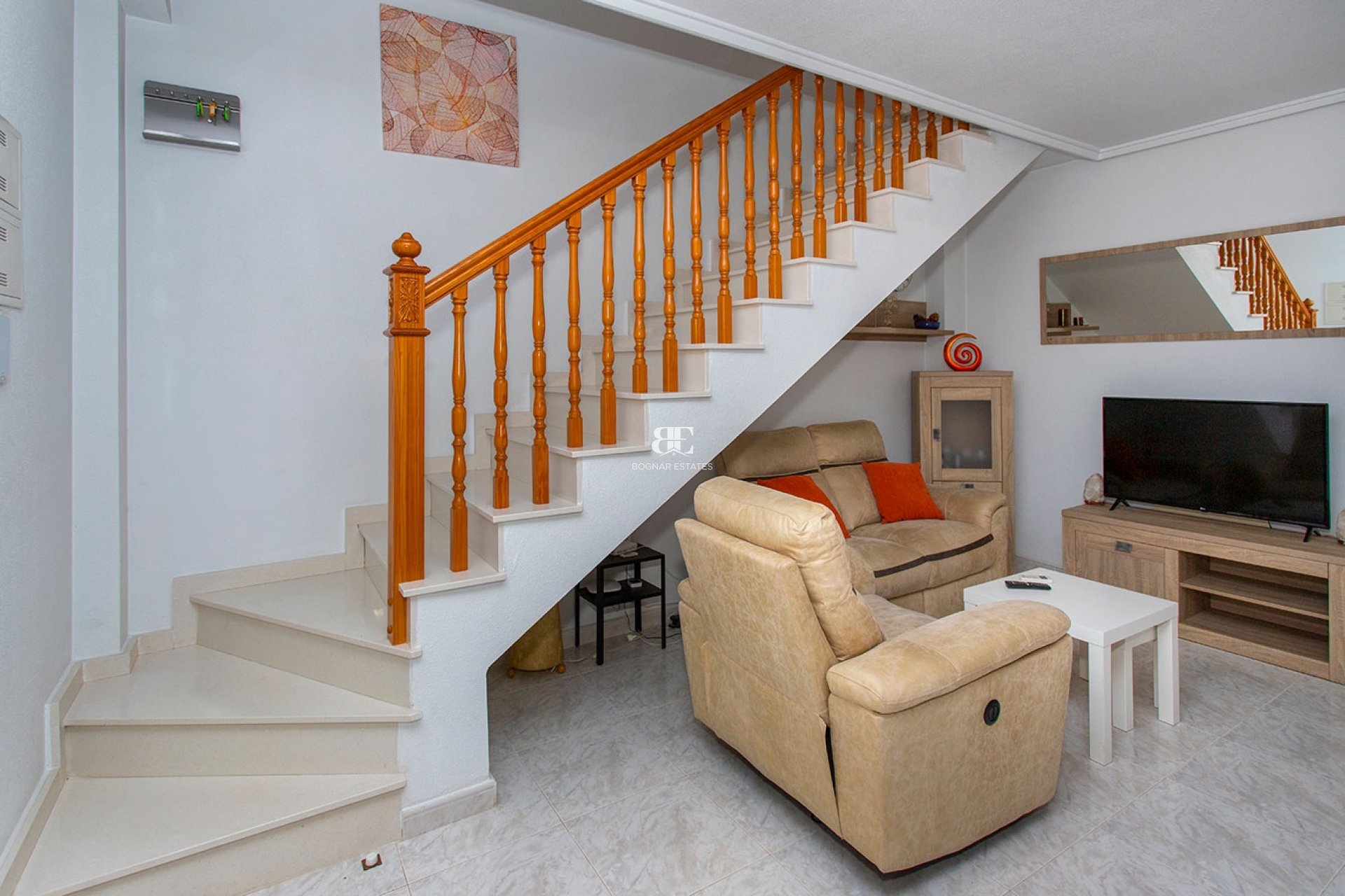 Resale - Villa -
Rojales - Pueblo