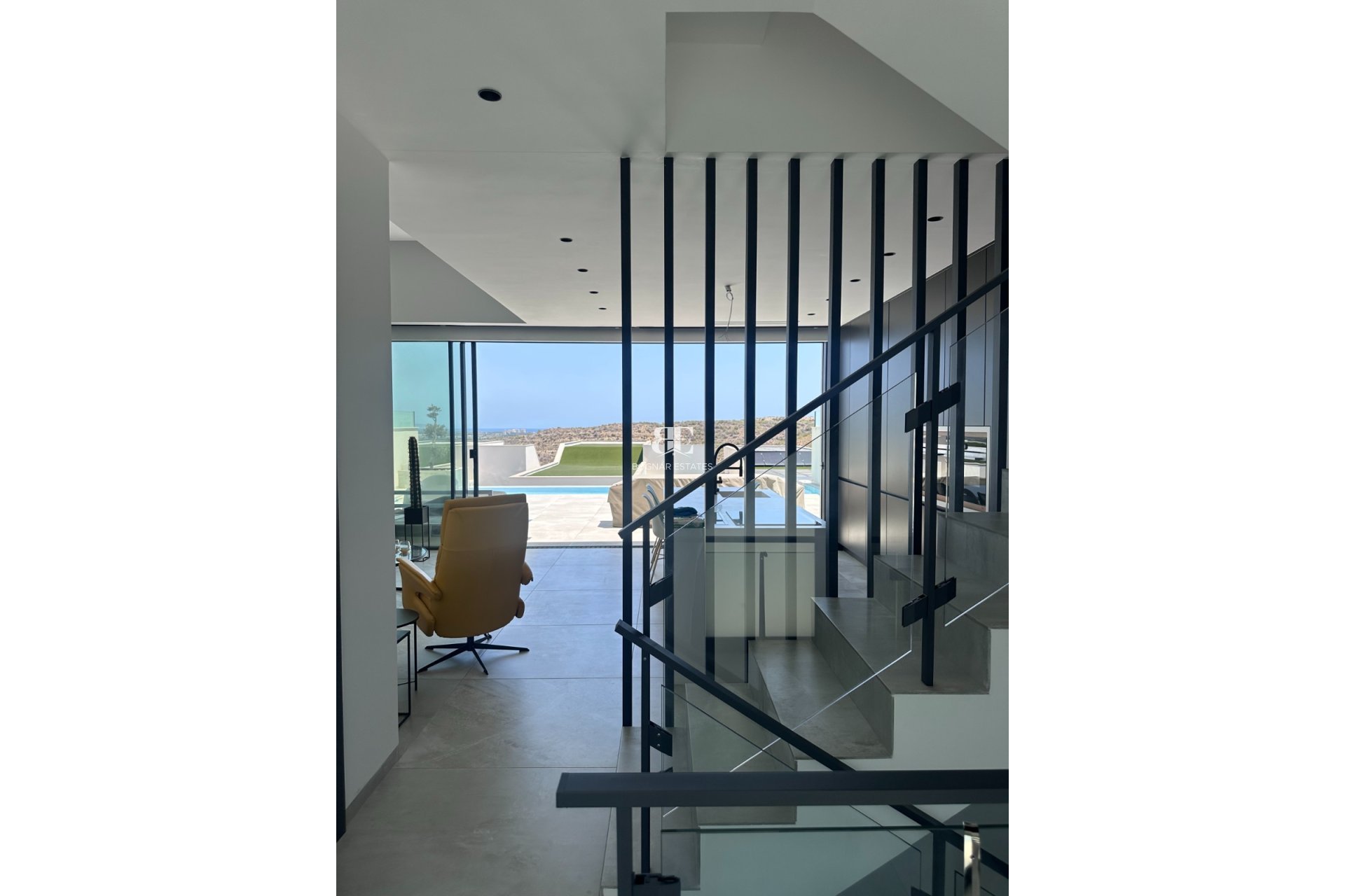 Resale - Villa -
Rojales