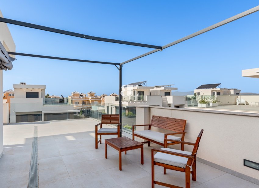 Resale - Villa -
San Fulgencio - La Marina