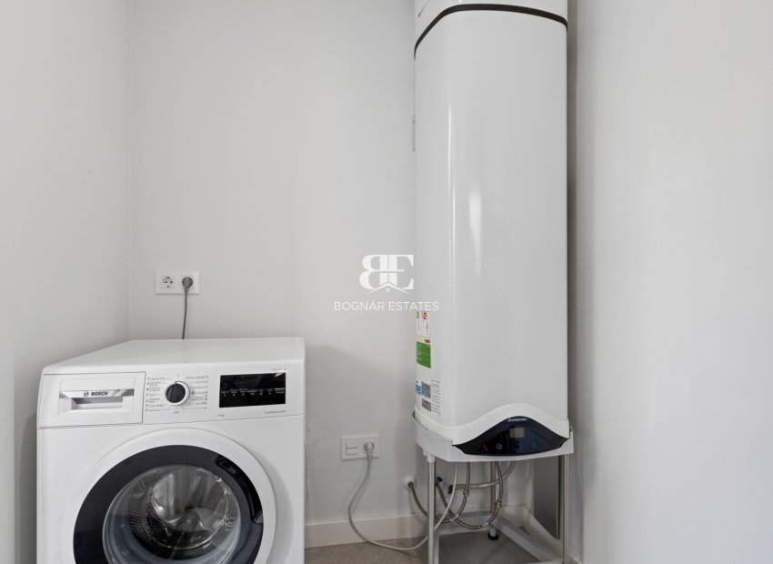 Resale - Villa -
San Fulgencio - La Marina