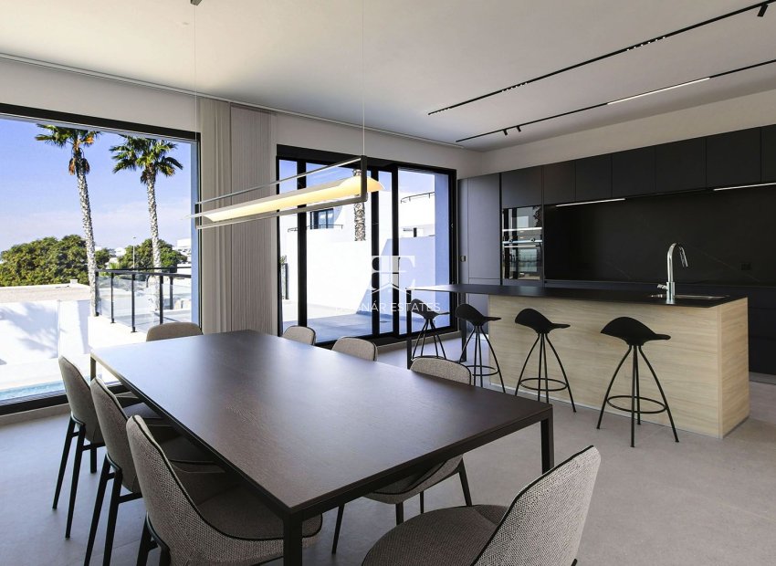 Resale - Villa -
San Fulgencio - La Marina
