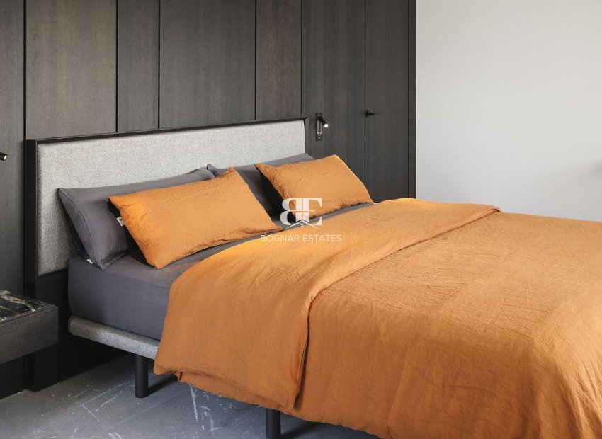 Resale - Villa -
San Fulgencio - La Marina