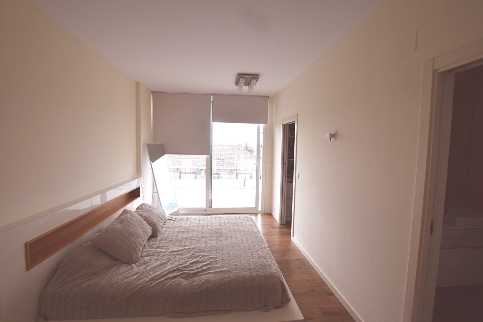 Resale - Villa -
San Fulgencio - La Marina