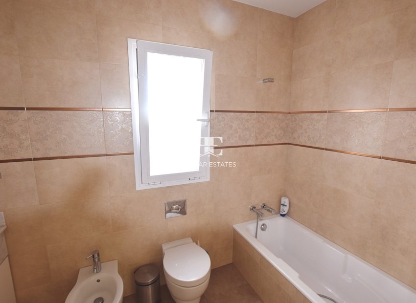 Resale - Villa -
San Fulgencio - La Marina