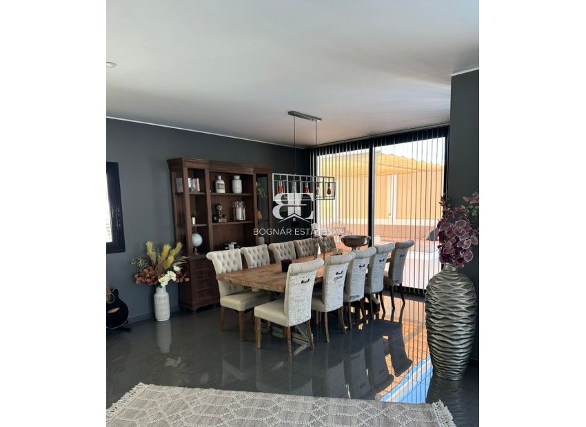 Resale - Villa -
San Fulgencio - La Marina