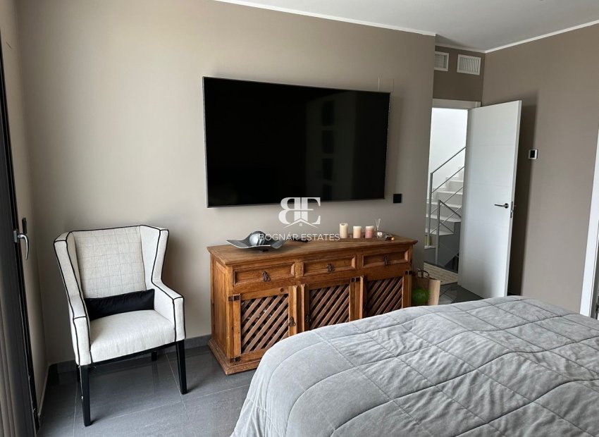 Resale - Villa -
San Fulgencio - La Marina