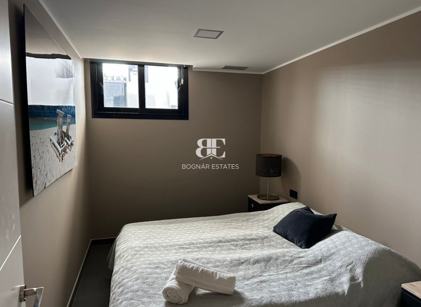 Resale - Villa -
San Fulgencio - La Marina
