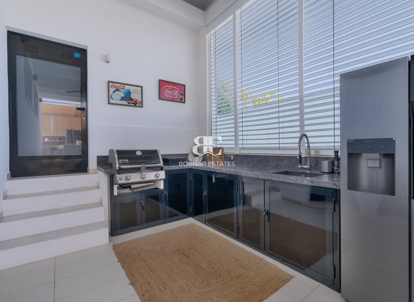 Resale - Villa -
San Fulgencio - La Marina