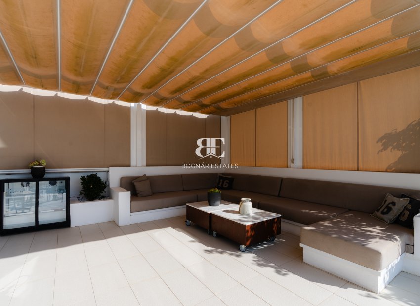 Resale - Villa -
San Fulgencio - La Marina