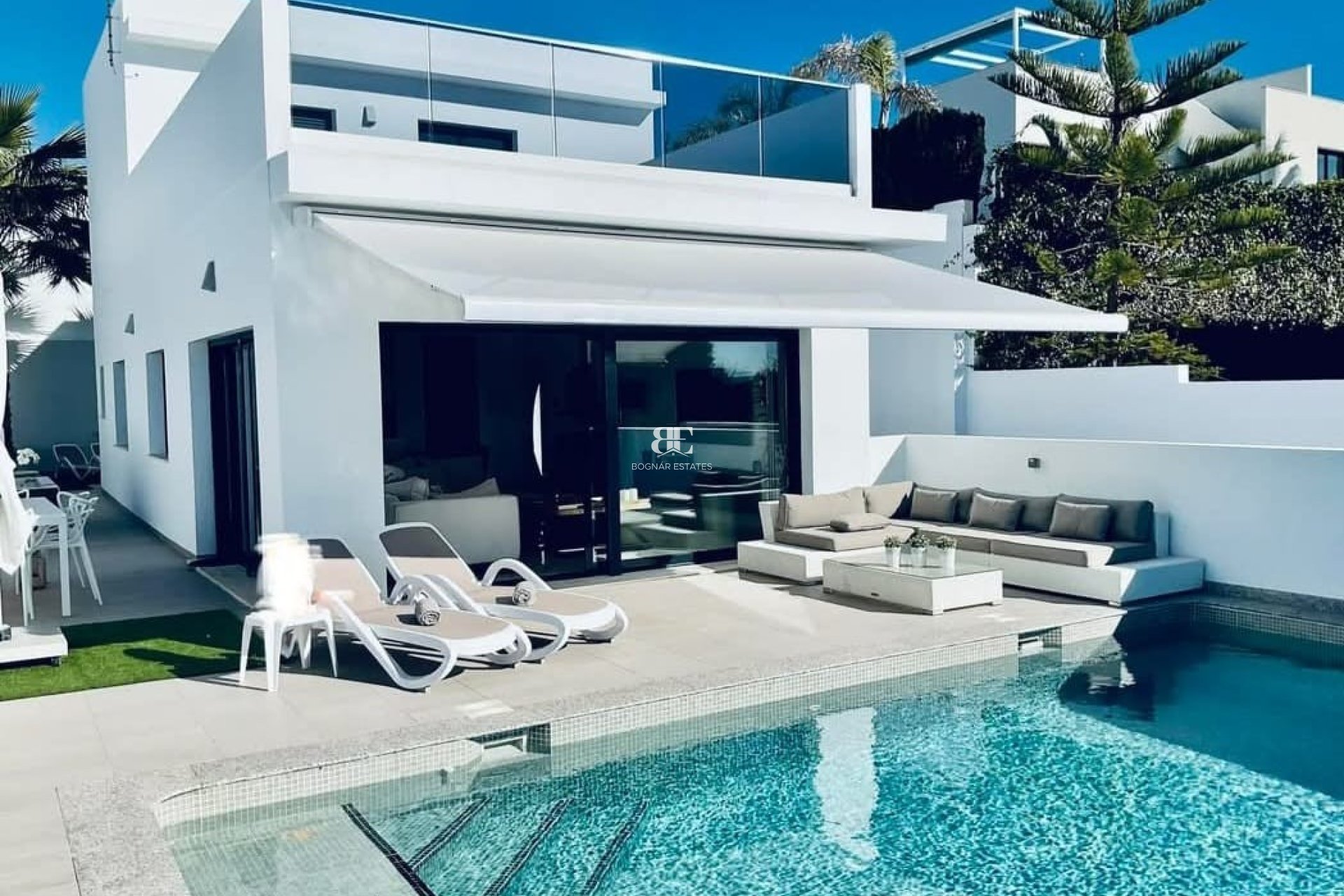 Resale - Villa -
San Fulgencio - Urbanización La Marina