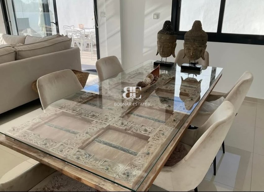 Resale - Villa -
San Fulgencio - Urbanización La Marina