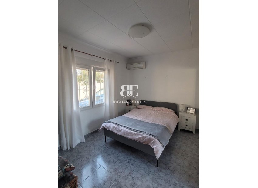 Resale - Villa -
San Fulgencio - Urbanización La Marina
