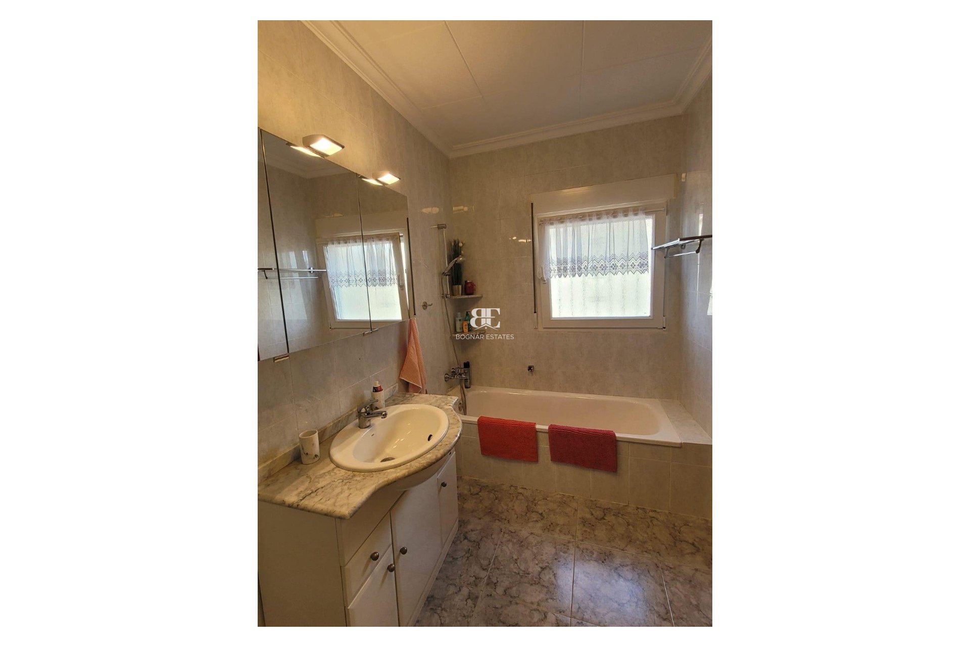 Resale - Villa -
San Fulgencio - Urbanización La Marina
