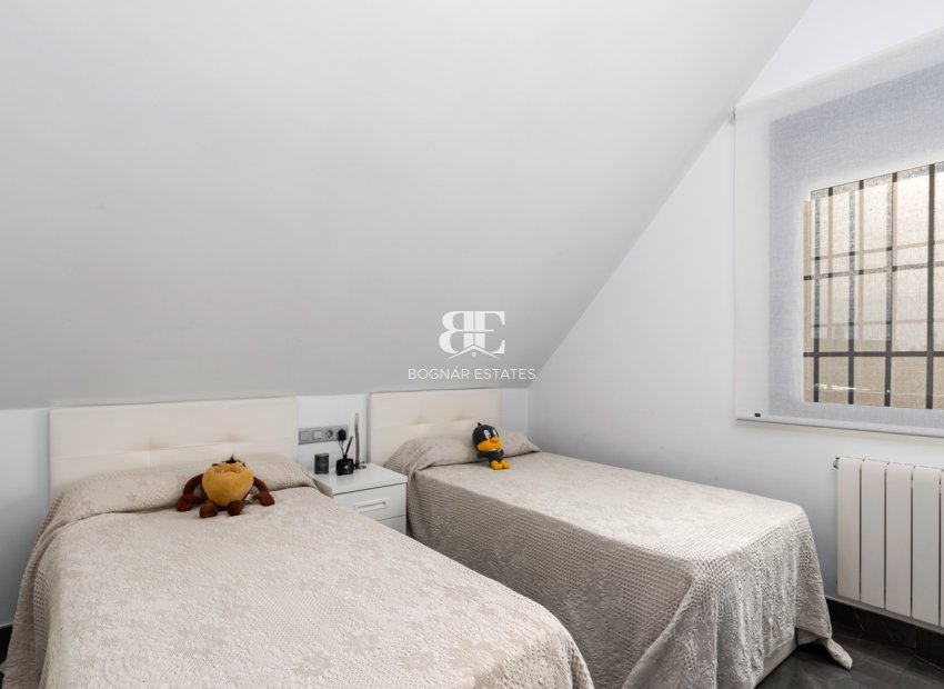 Resale - Villa -
San Juan - Frank Espinós