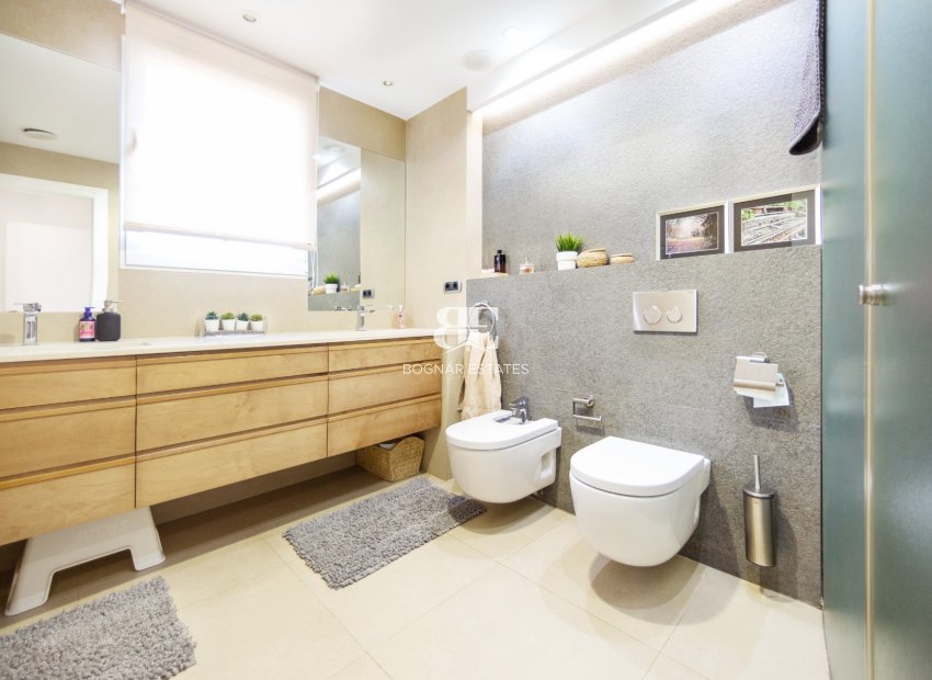 Resale - Villa -
San Vicente del Raspeig - Los Girasoles